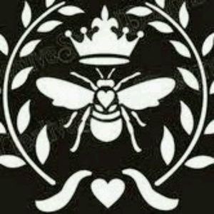 Meet your Posher, Nora